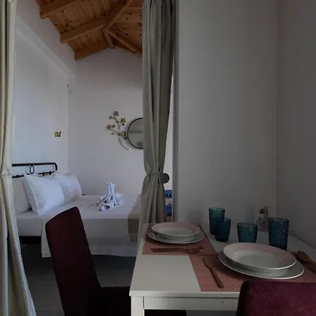 Needa's - View With Private Pool * Kalamata