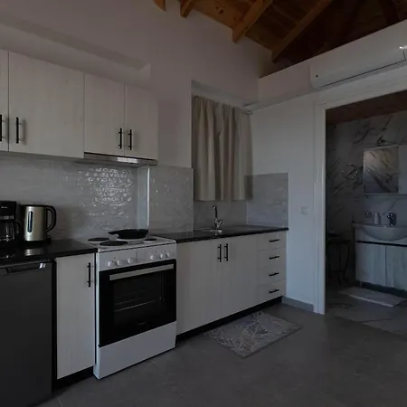 Needa's - View With Private Pool * Kalamata