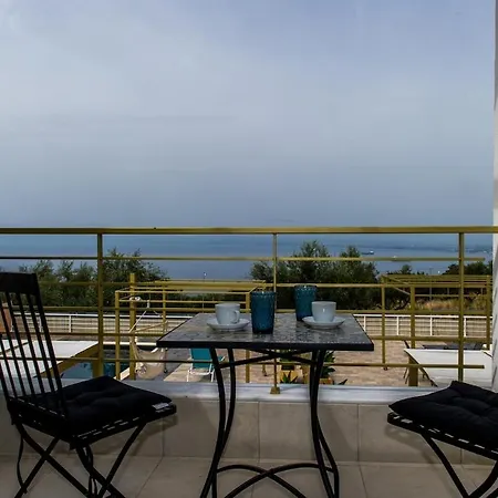 Needa's - View With Private Pool * Καλαμάτα